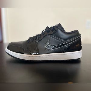 **SOLD** Air Jordan 1 Low SE, Size 10.5